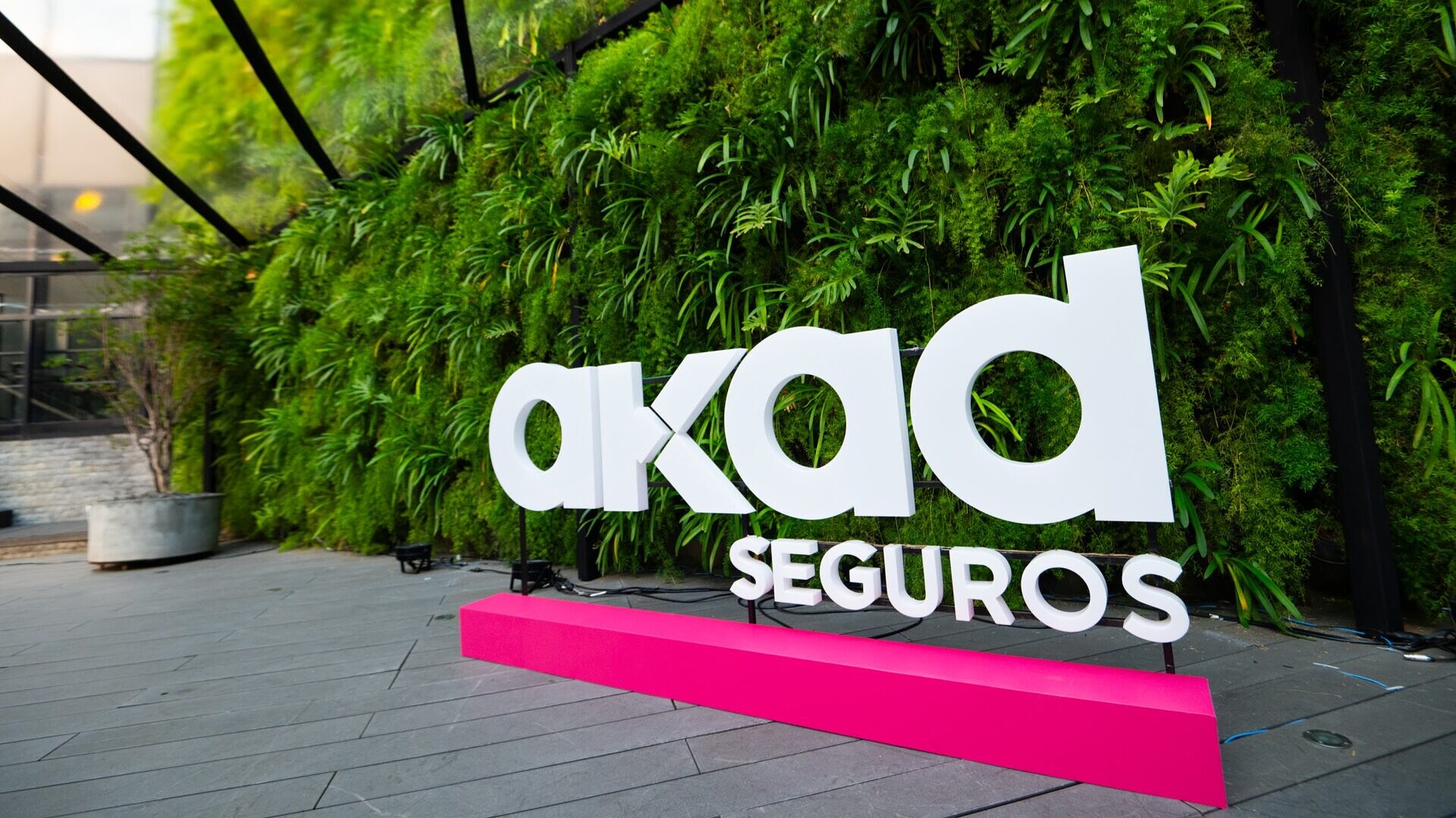 Logo Akad Seguros